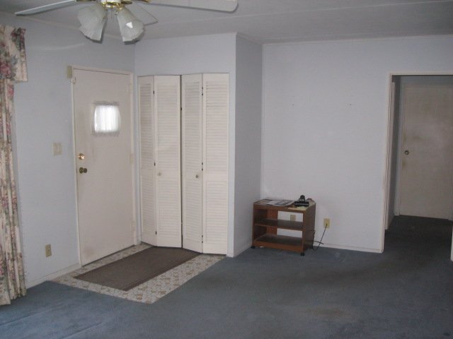 Property photo 9 - 3 Bedroom / 2 Bath Ranch - 1833 Rosemont Drive